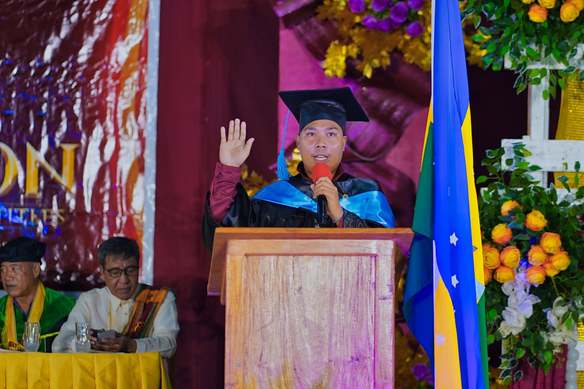 GRAD-AT-CALAYAN-PHOTOSET photo 8